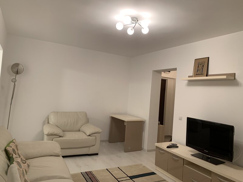 Militari, proprietar, 5 minute metrou Lujerului,